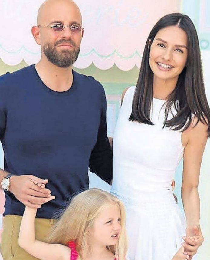 Sosyetenin gözde çifti boşandı: Yasemin Özilhan’dan ‘İhanet’ açıklaması! Magazin dünyası şokta - Resim: 14